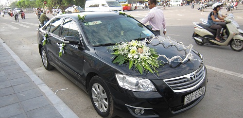 Cho thuê xe cưới Toyota Camry Cho thuê xe cưới Toyota Camry